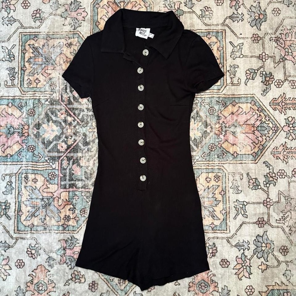 Princess Polly Black Button-Up Romper – Size‎ XS (2)